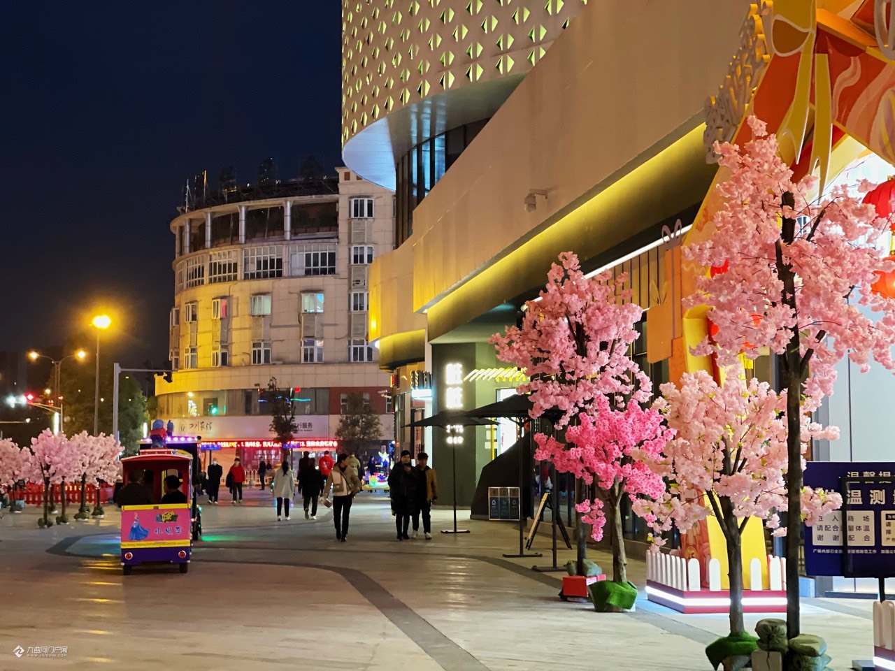 资阳城区新增一处"桃花林",快来看看美不美!